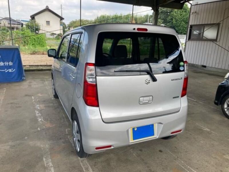 WAGON R