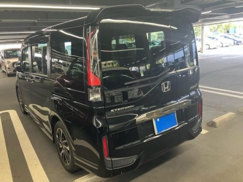 STEPWAGON SPADA