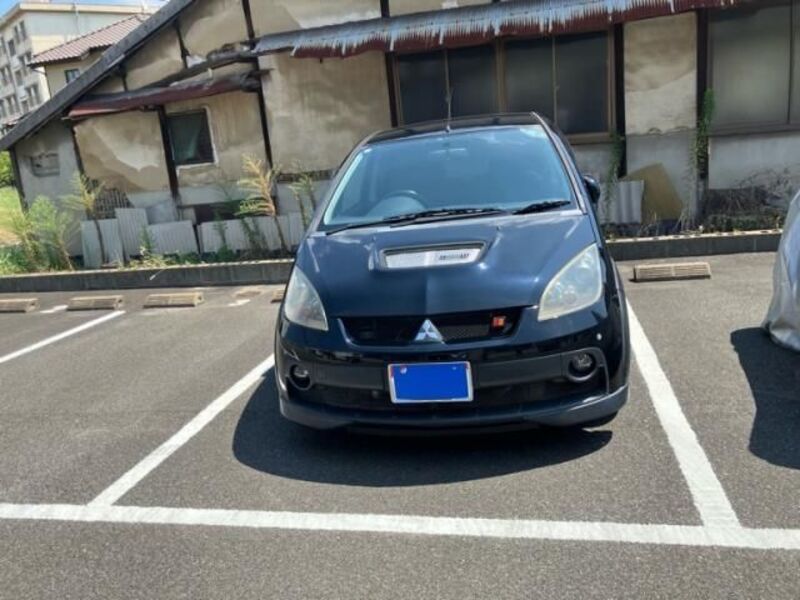 MITSUBISHI COLT