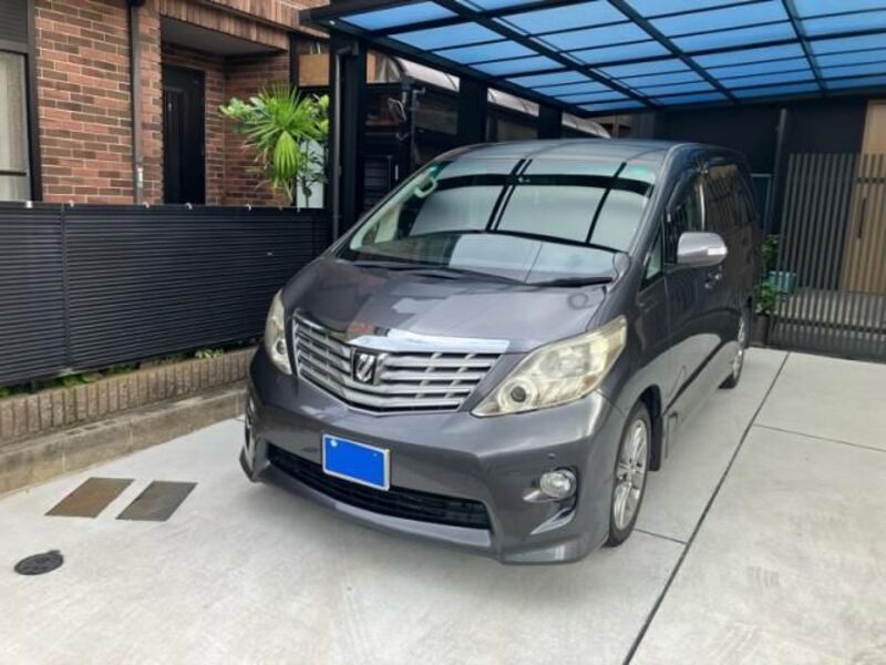TOYOTA ALPHARD