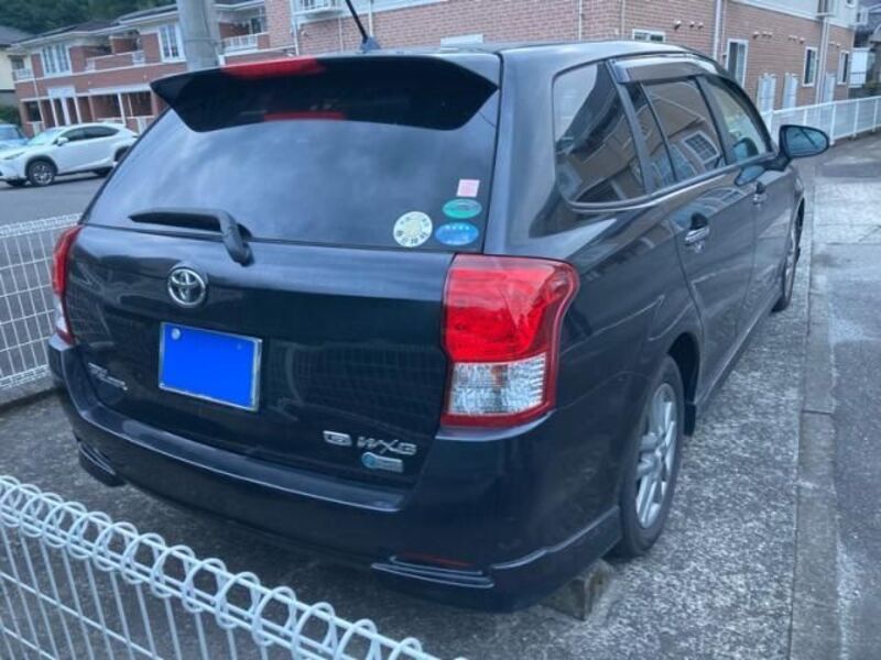 COROLLA FIELDER