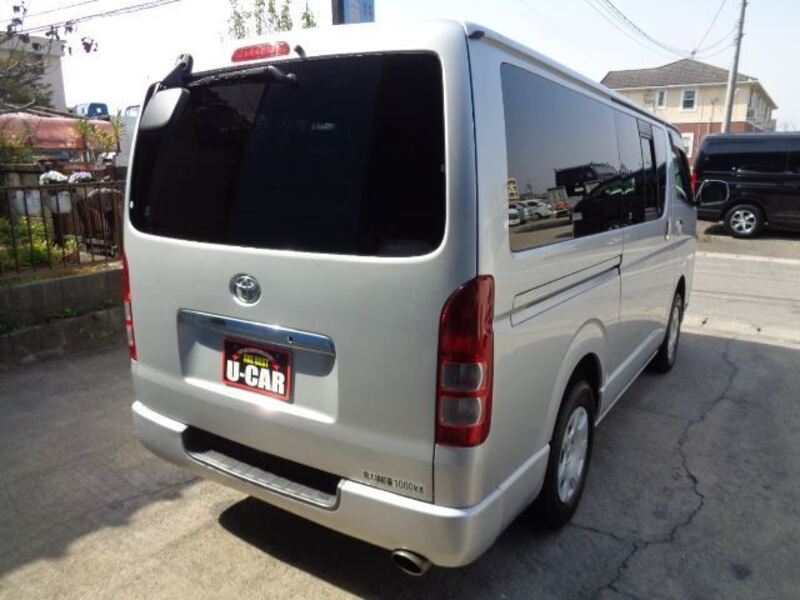 HIACE VAN