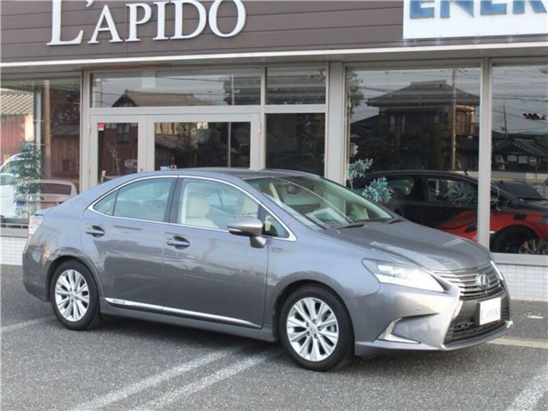 LEXUS HS