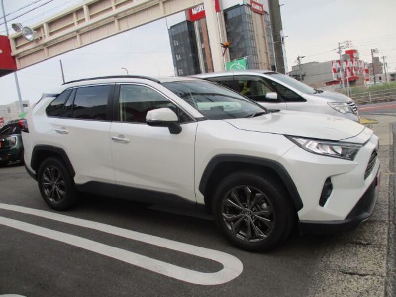 RAV4
