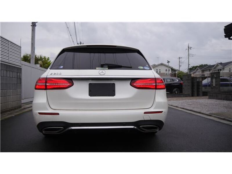 E-CLASS
