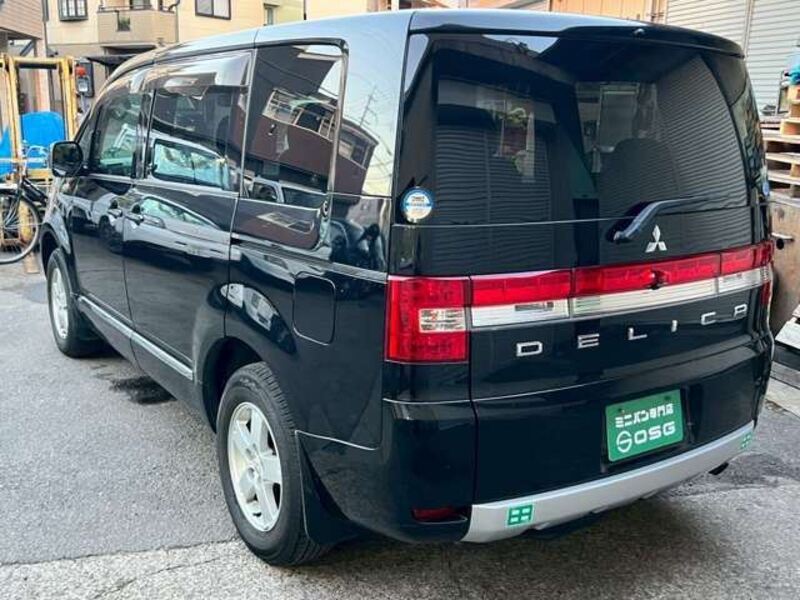 DELICA D5