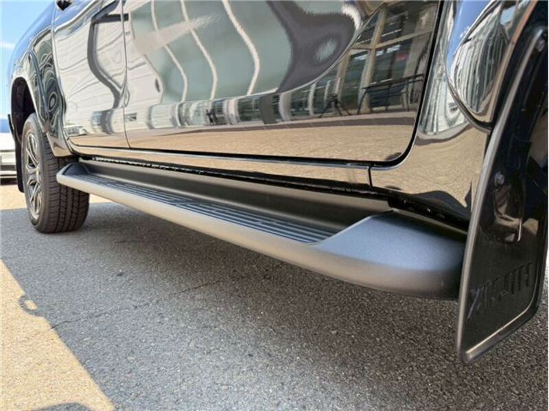 HILUX