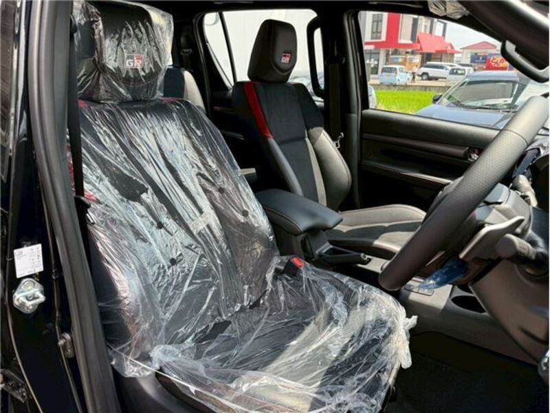 HILUX