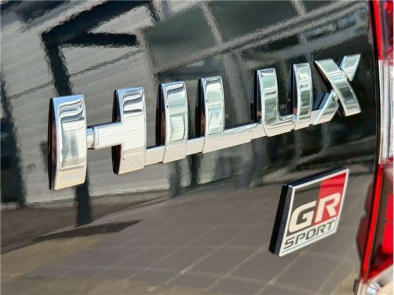 HILUX