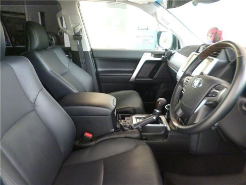 LAND CRUISER PRADO