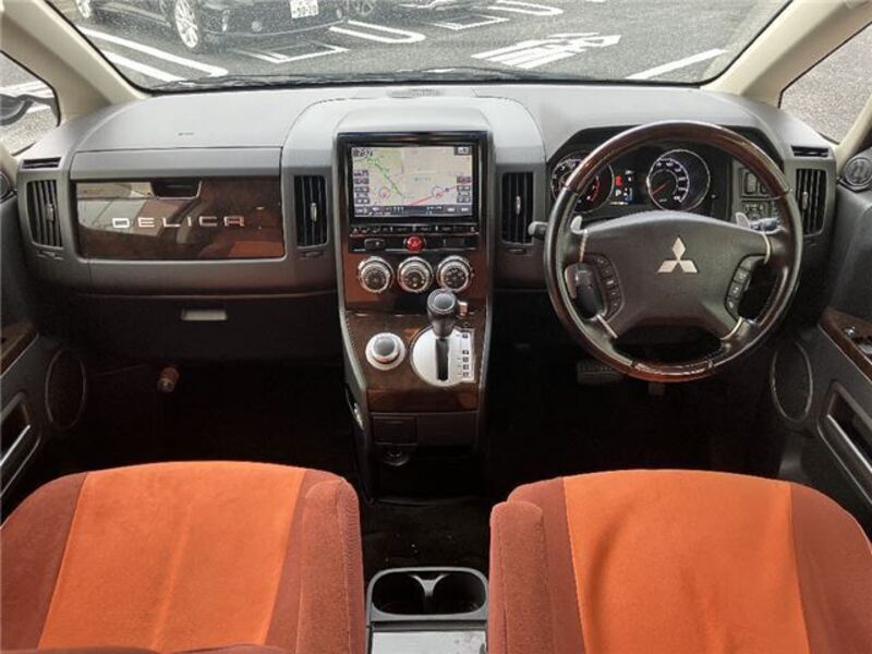 DELICA D5