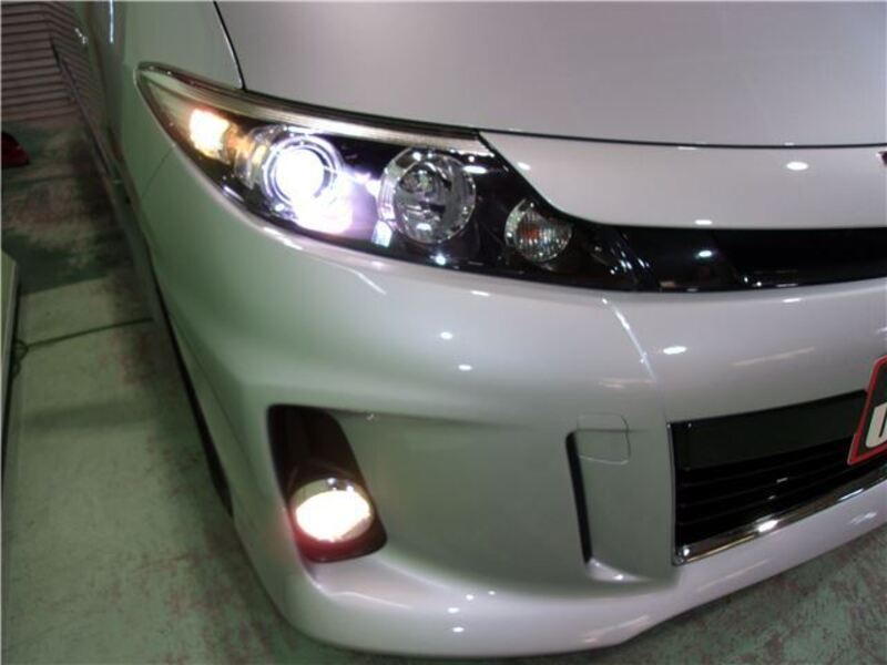 ESTIMA HYBRID