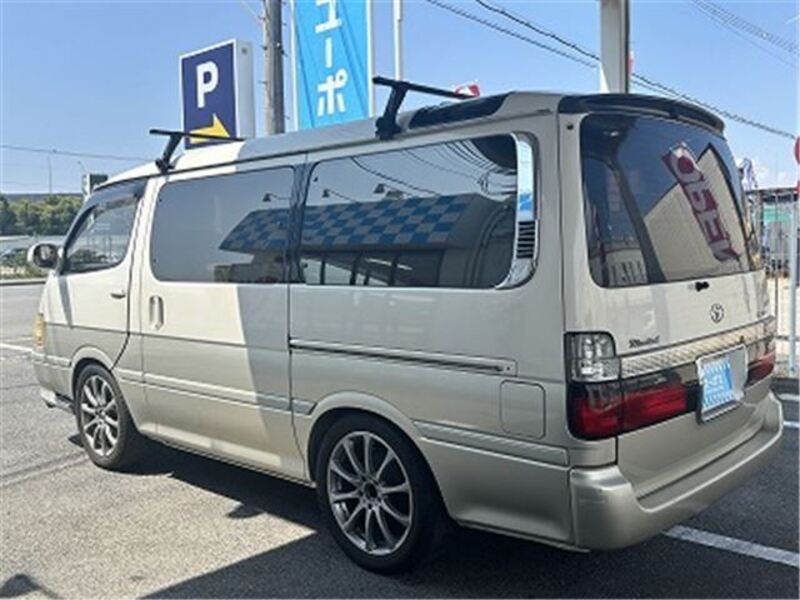 HIACE