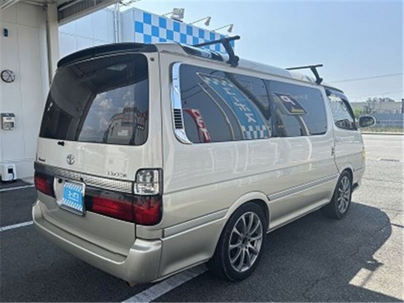 HIACE
