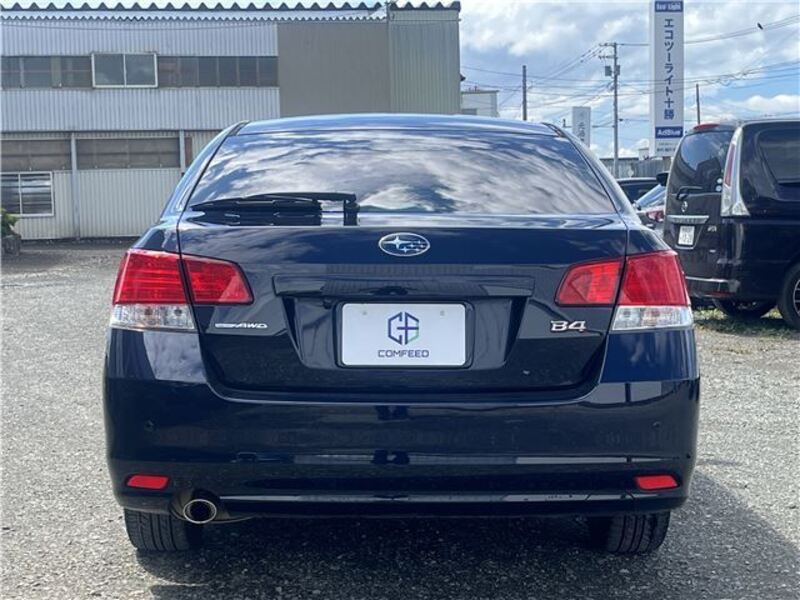 LEGACY B4