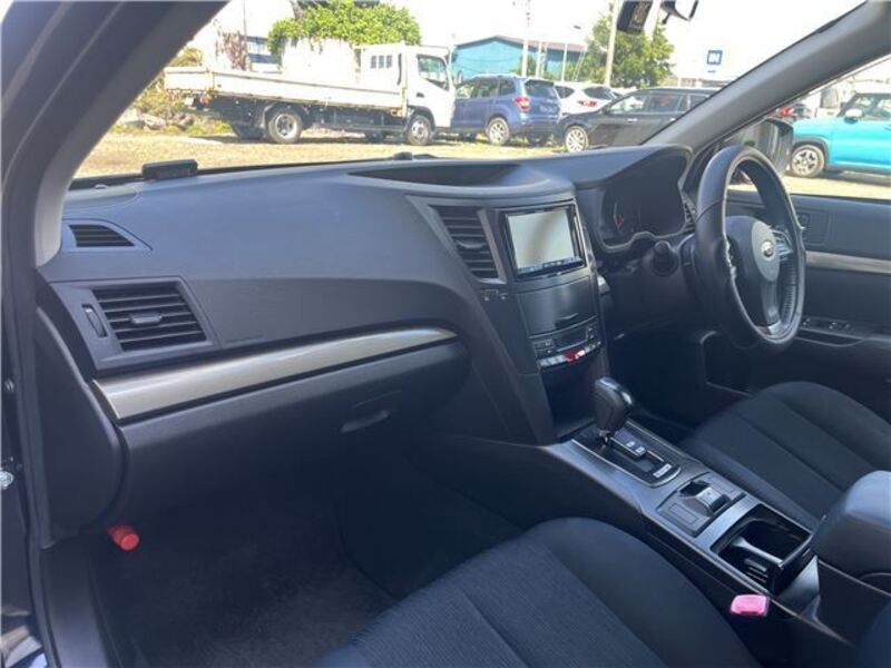 LEGACY B4
