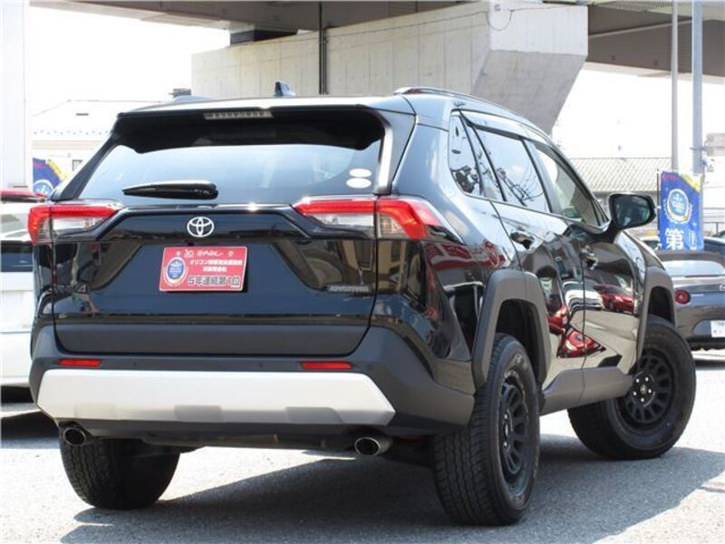RAV4
