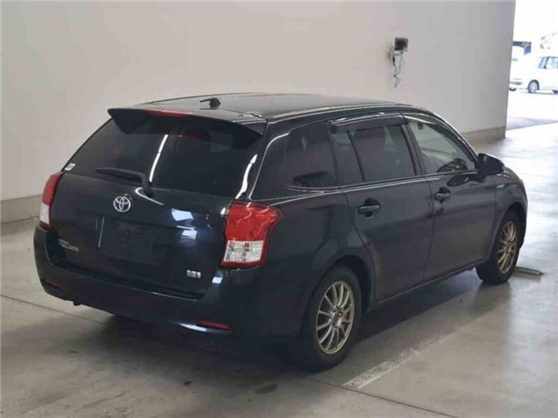 COROLLA FIELDER
