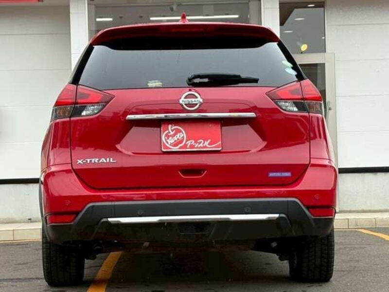 X-TRAIL