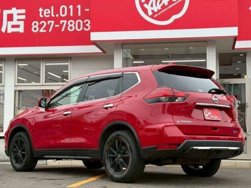 X-TRAIL