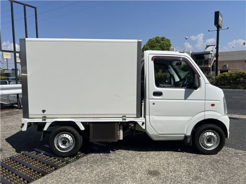 CARRY TRUCK