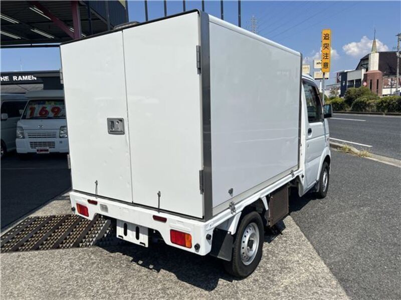 CARRY TRUCK