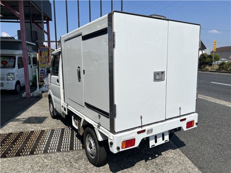 CARRY TRUCK