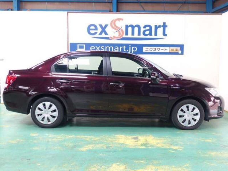 COROLLA AXIO
