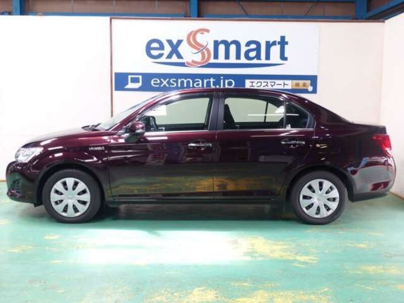 COROLLA AXIO