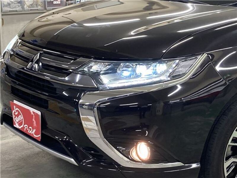 OUTLANDER PHEV