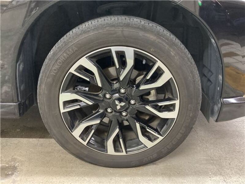 OUTLANDER PHEV