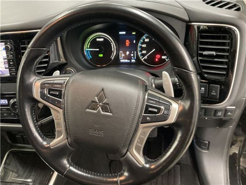 OUTLANDER PHEV