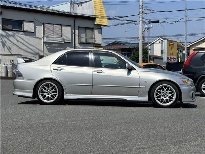 ALTEZZA