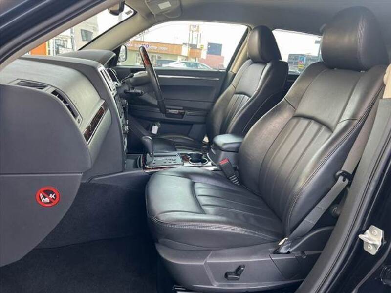 300C