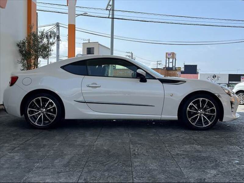 86