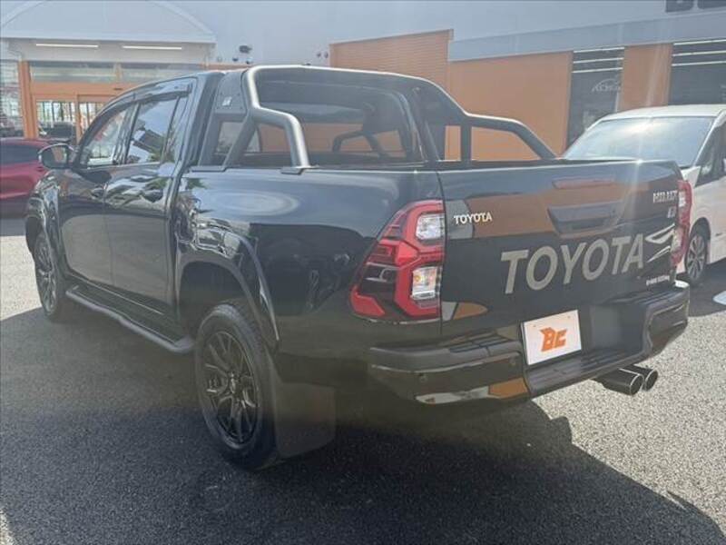 HILUX