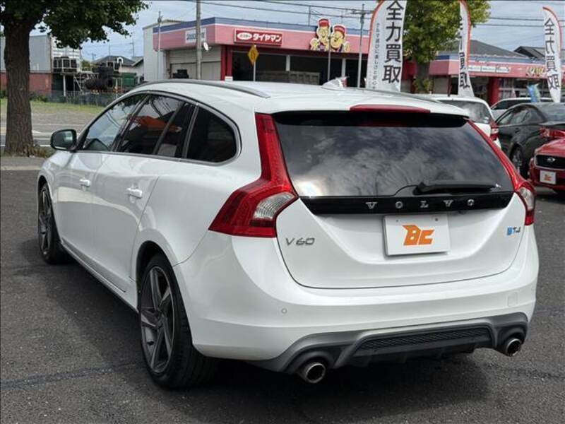 V60