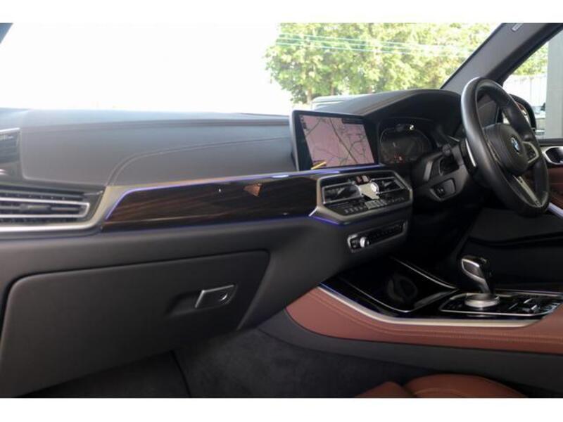 X5
