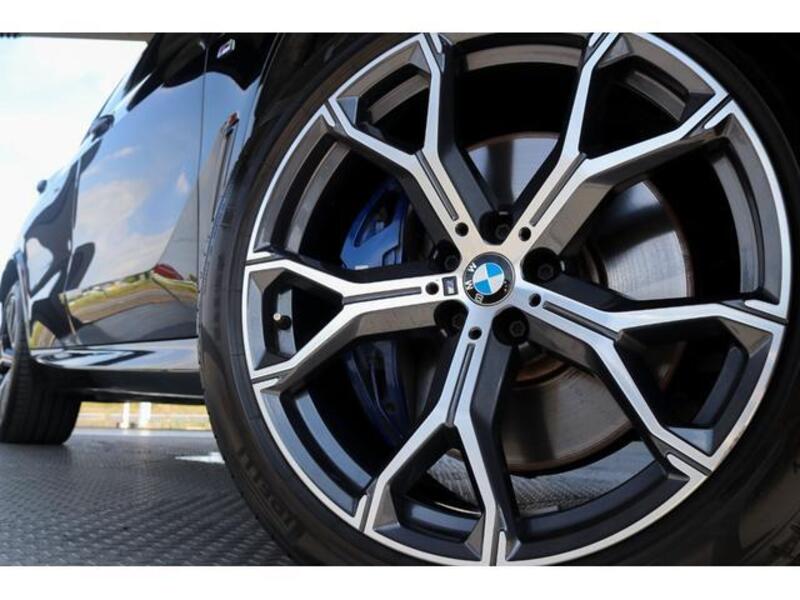 X5