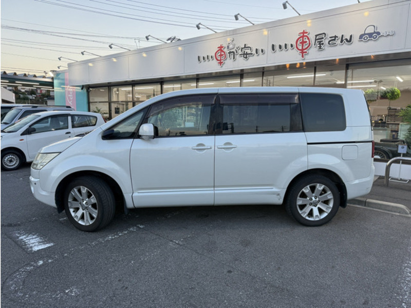 DELICA D5
