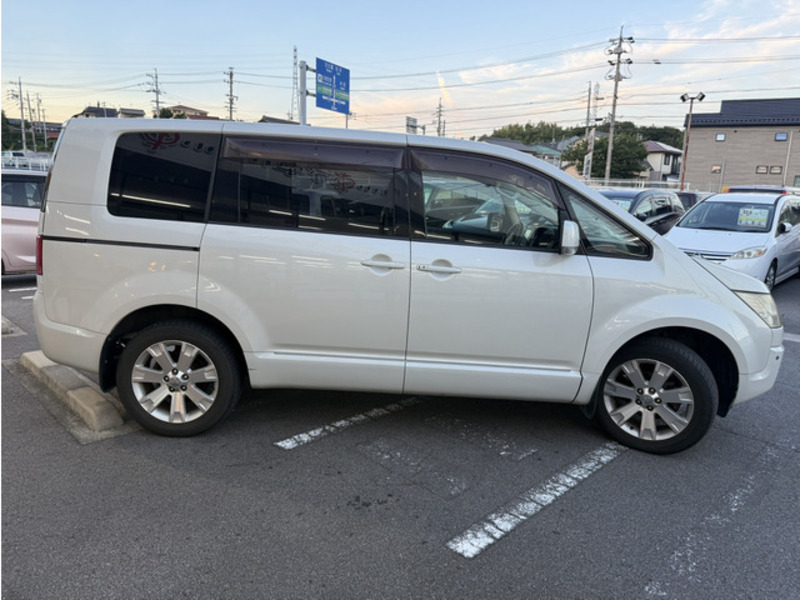 DELICA D5