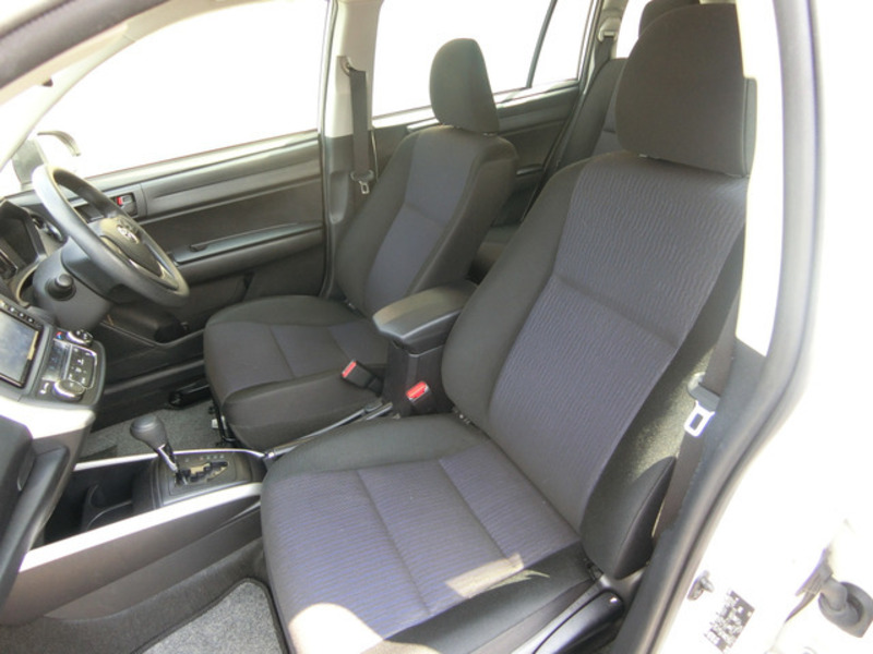 COROLLA FIELDER