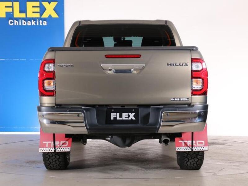 HILUX