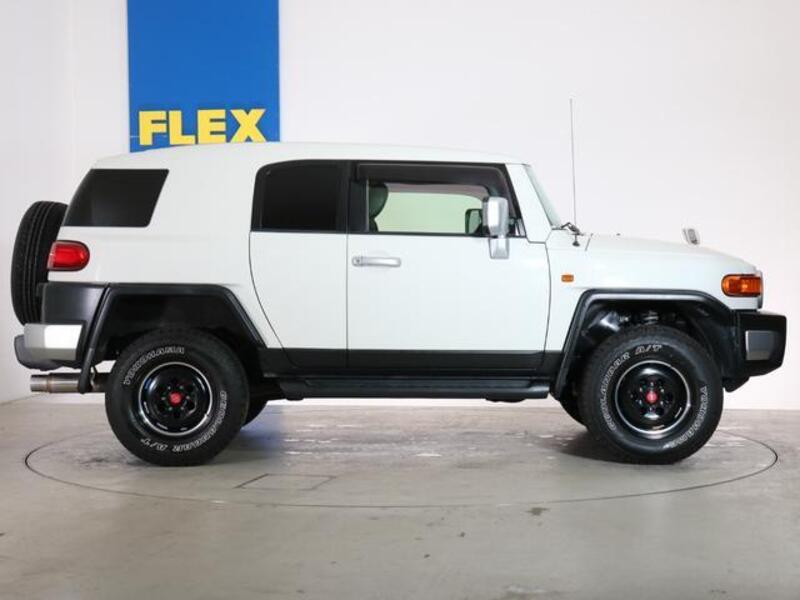 FJ CRUISER