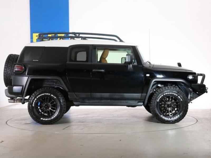 FJ CRUISER