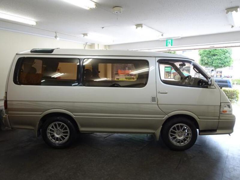 HIACE WAGON