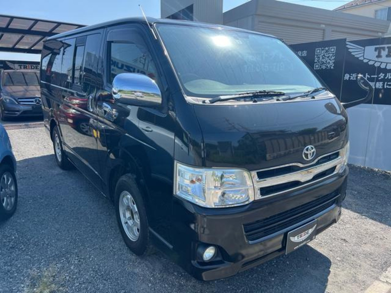 HIACE VAN