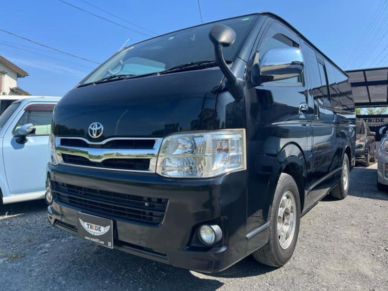 HIACE VAN
