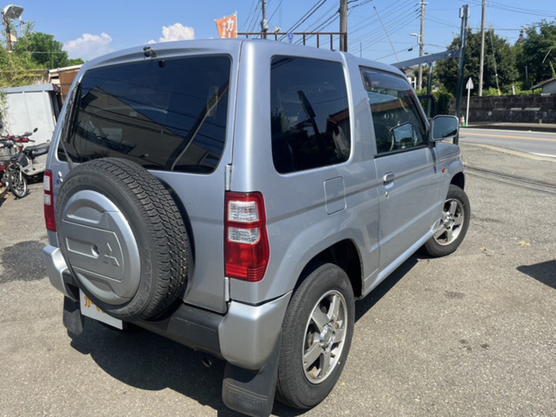 PAJERO MINI