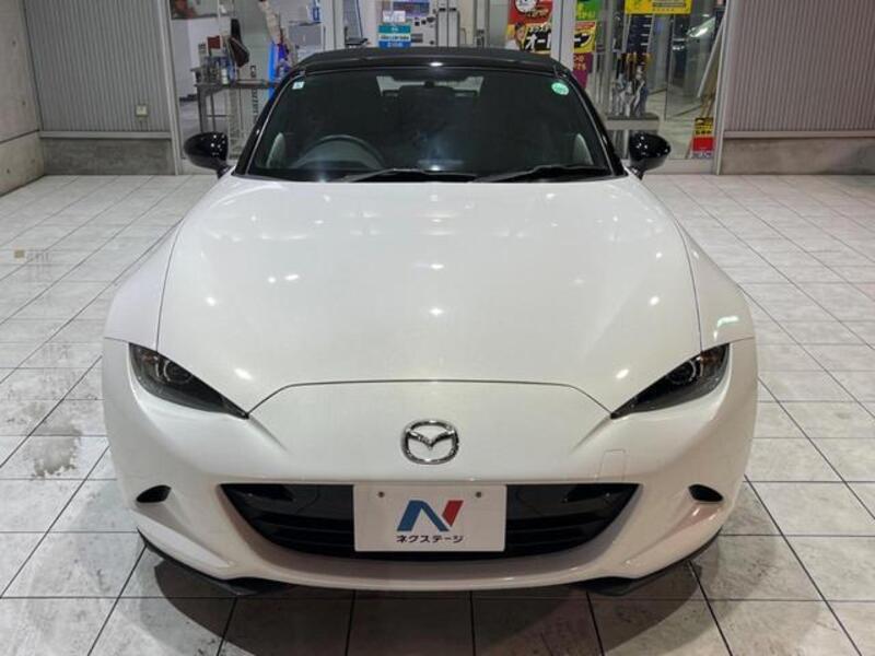 ROADSTER